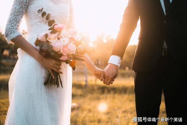 跳动的旋转球